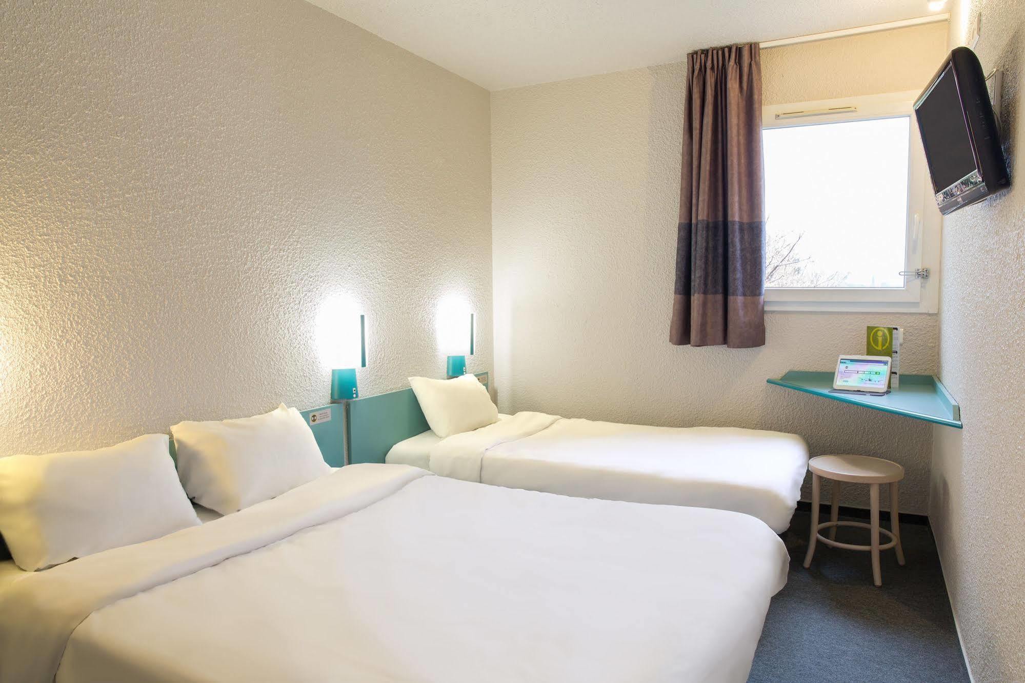 Hotel 2 Narbona